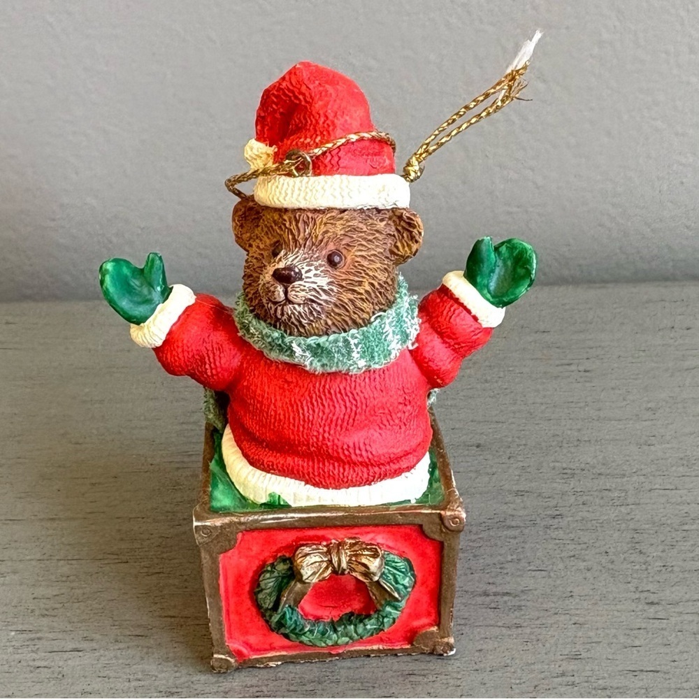 VTG Silvestri Handcrafted Ornament Bear Jack in the Box Wreath Santa Hat Red